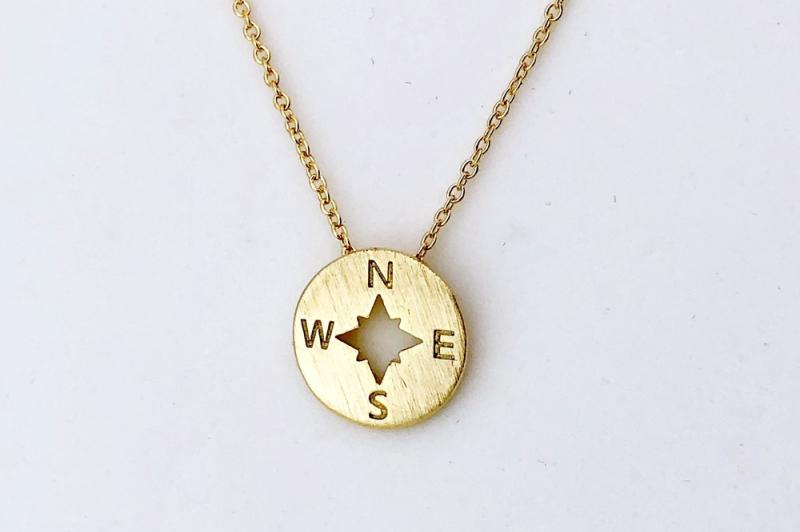 [Ozel] Point Look Necklace