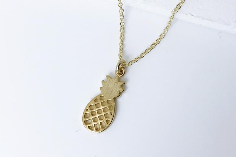 [Ozel] Sophisticated Matte Brass Necklace