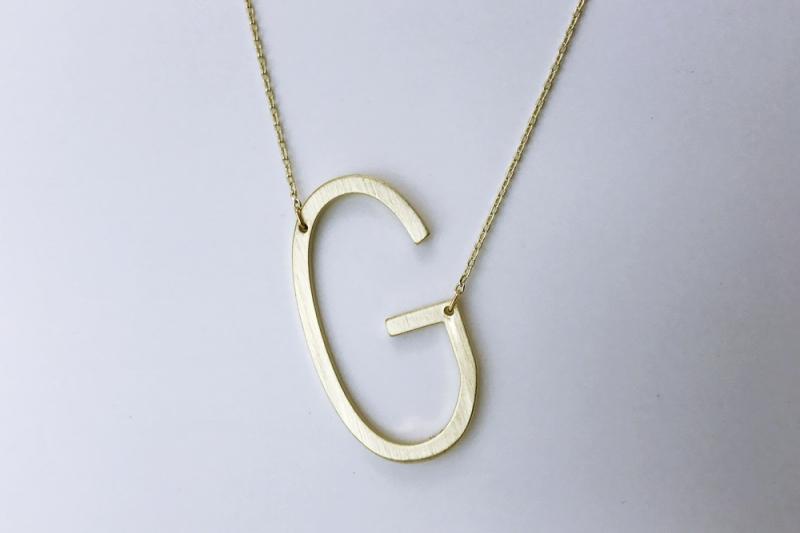 [Ozel] Chic statement necklace