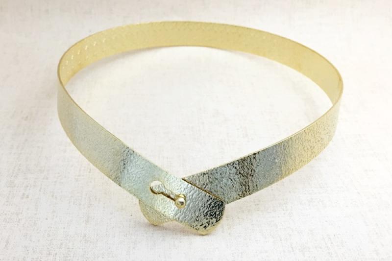 [Ozel] Vintage Vibe Glossy Brass Choker Necklace