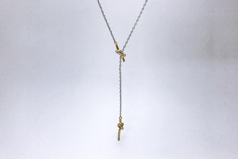 [Ozel] Stylish Glossy Brass Necklace