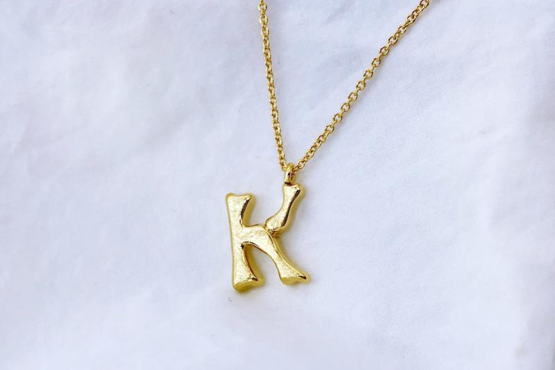 [Ozel] Elegant Asymmetrical Curve Brass Necklace