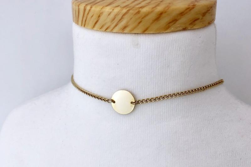 [Ozel] Subtle Charm Glossy Necklace