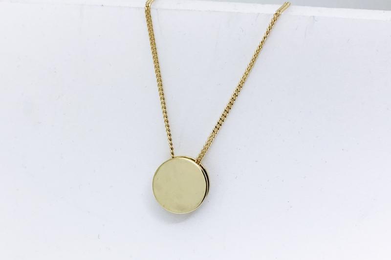 [Ozel] Subtle Charm Necklace
