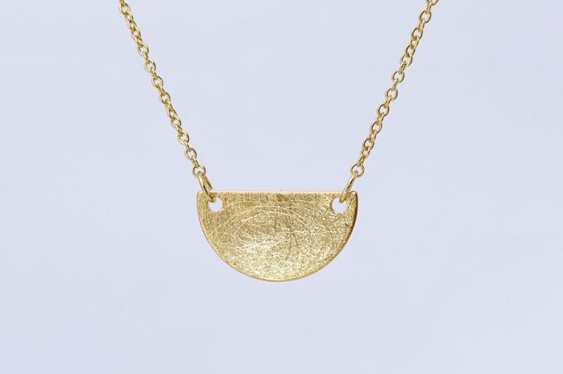 [Ozel] Delicate Fit Asymmetrical Curve Necklace