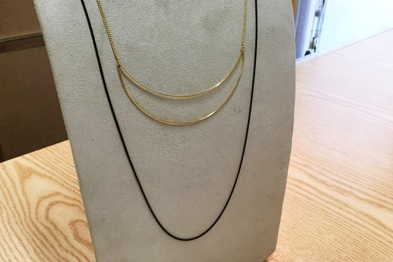 [Ozel] Chic Point Glossy Brass Necklace