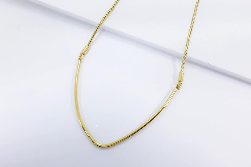 [Ozel] Delicate Fit Glossy Brass Necklace