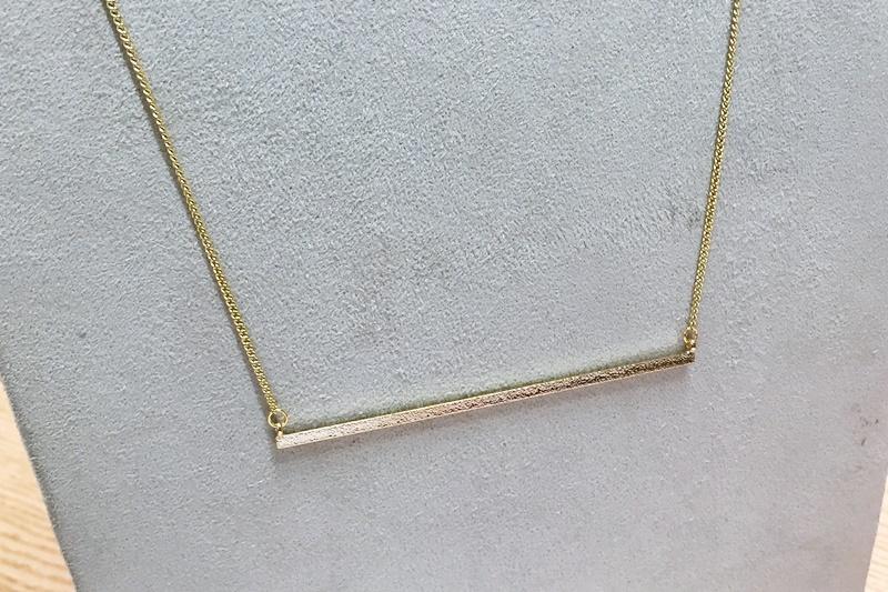 [Ozel] Stylish Necklace