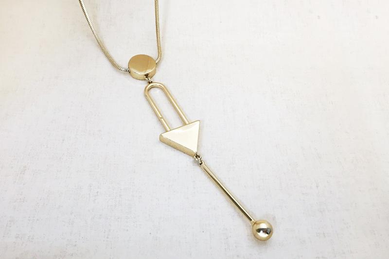 [Ozel] Luxurious Glossy Brass Zinc Alloy Necklace