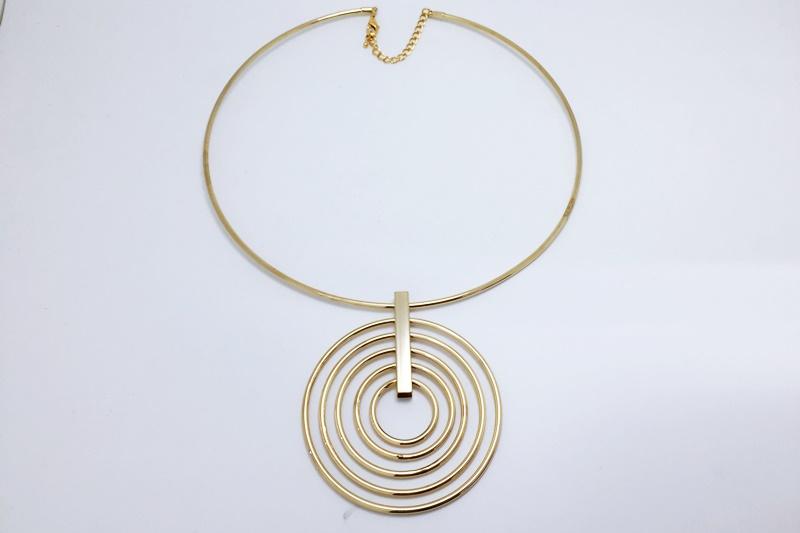 [Ozel] Stylish Glossy Brass Choker Necklace