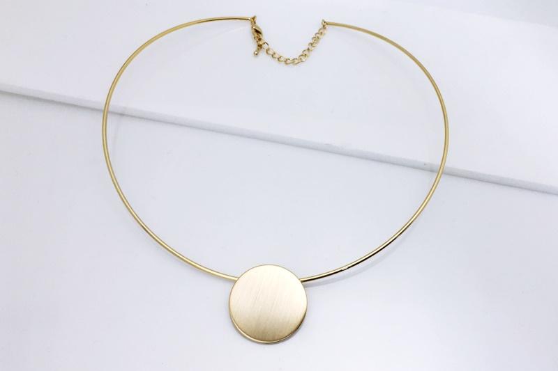 [Ozel] Daily Point Matte Glossy Brass Choker Necklace