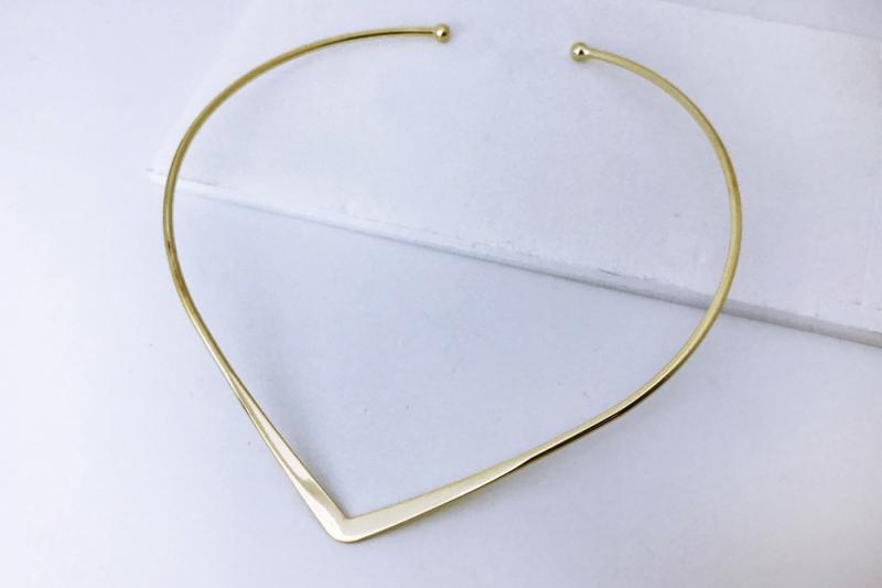 [Ozel] Necklace with subtle charm