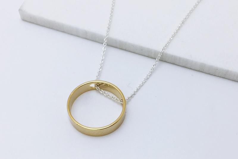 [Ozel] Daily Point Glossy Brass Necklace [Ozel]
