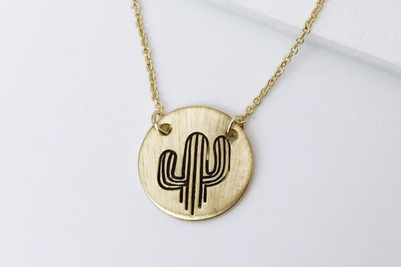[Ozel] Necklace of Subtle Charm [Ozel