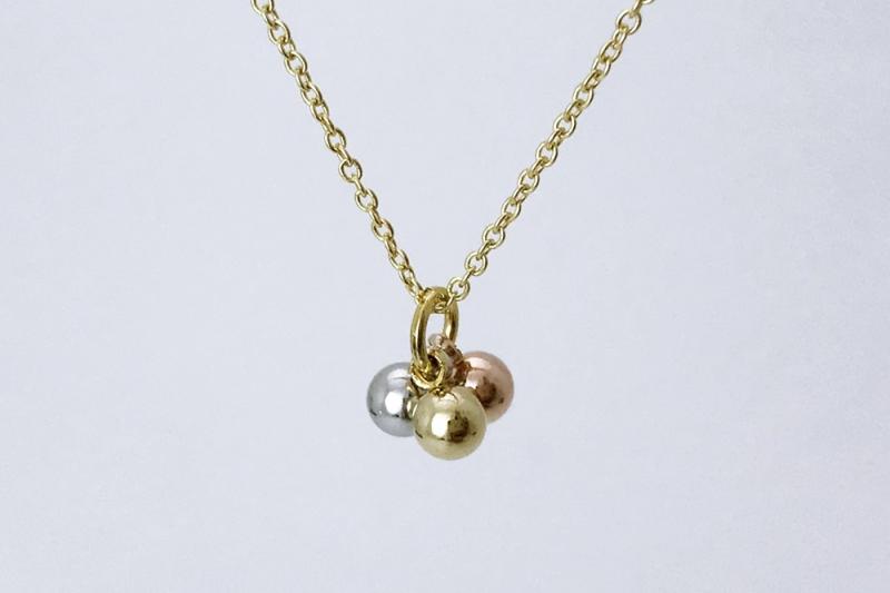 [Ozel] Sophisticated Necklace