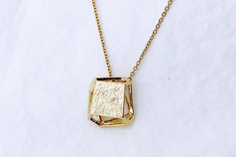 [Ozel] Unique Mood Asymmetrical Curve Glossy Brass Necklace