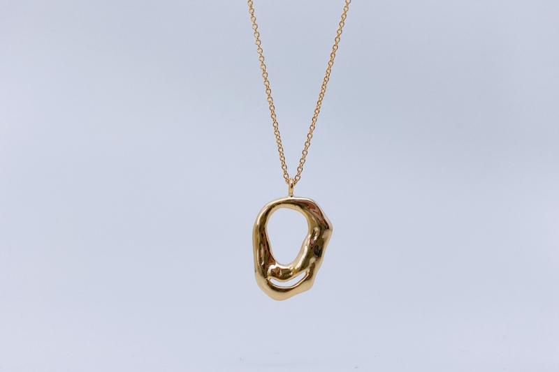 [Ozel] Delicate Fit Glossy Brass Necklace
