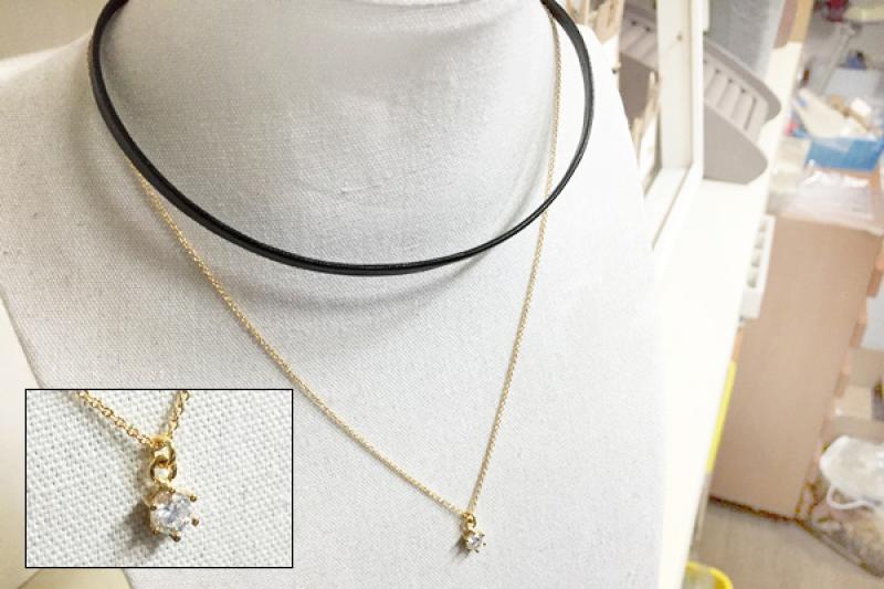 [Ozel] Romantic Mood Glossy Brass Cubic Necklace