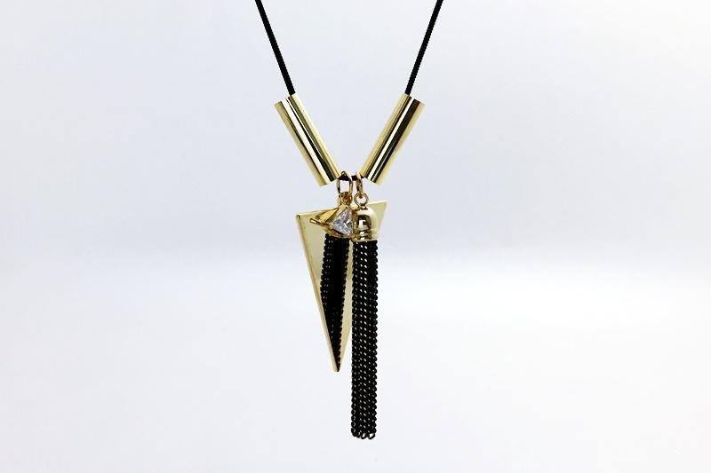 [Ozel] Sensual Glossy Brass Cubic Necklace