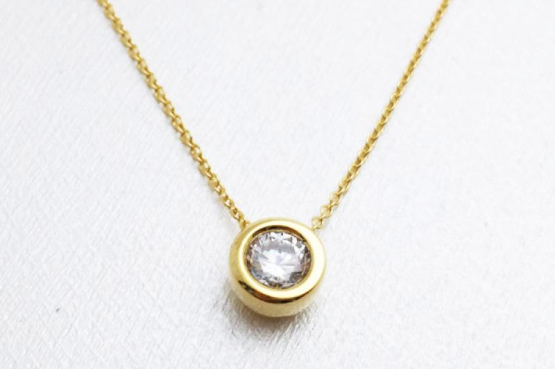 [Ozel] Unique Mood Glossy Brass Cubic Necklace