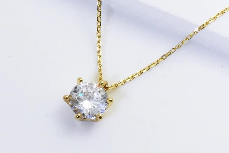 [Ozel] Romantic Mood Glossy Brass Cubic Necklace