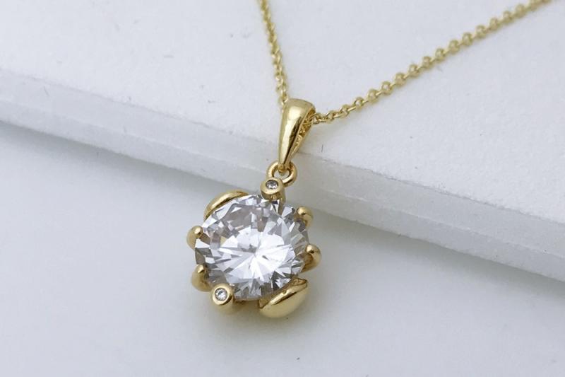 [Ozel] Vintage Vibe Glossy Brass Cubic Necklace