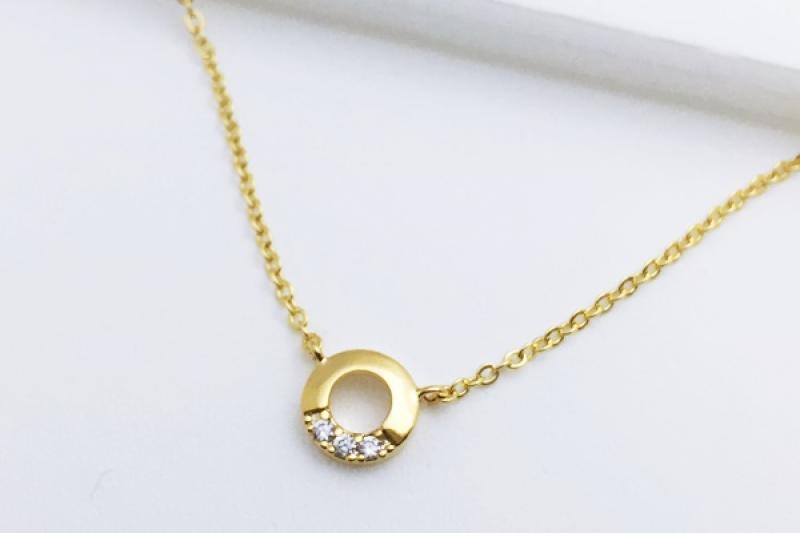 [Ozel] Trendy Glossy Brass Cubic Necklace