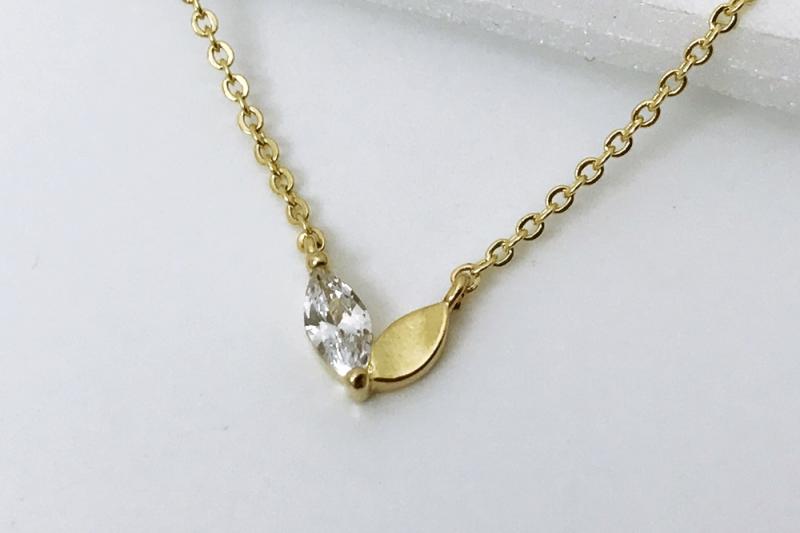 [Ozel] Layered Glossy Brass Cubic Necklace
