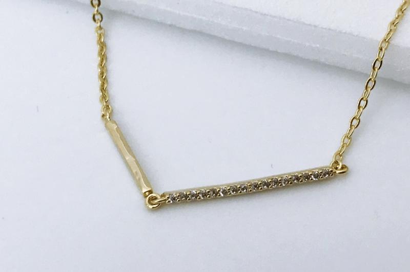 [Ozel] Vintage Vibe Glossy Brass Cubic Necklace