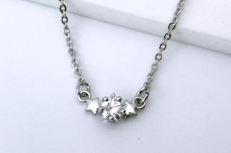 [Ozel] Layered Glossy Brass Cubic Necklace