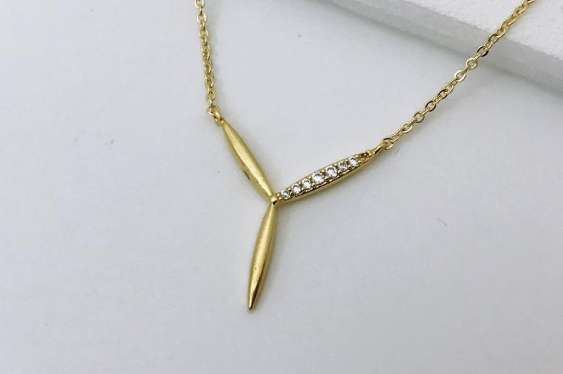 [Ozel] Elegant Glossy Brass Cubic Necklace