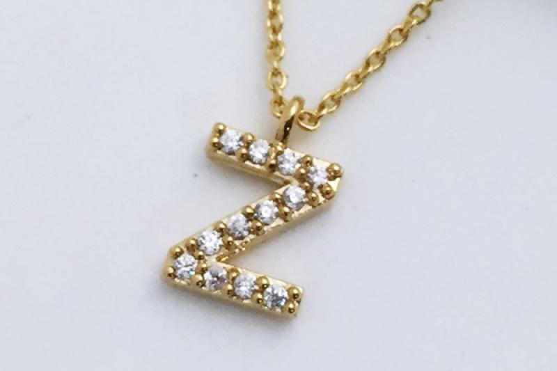[Ozel] Delicate Fit Glossy Brass Cubic Necklace