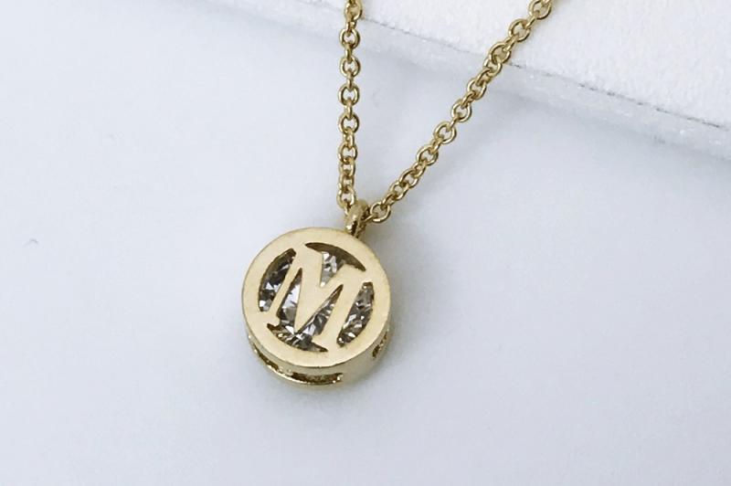 [Ozel] Sophisticated Glossy Brass Cubic Necklace