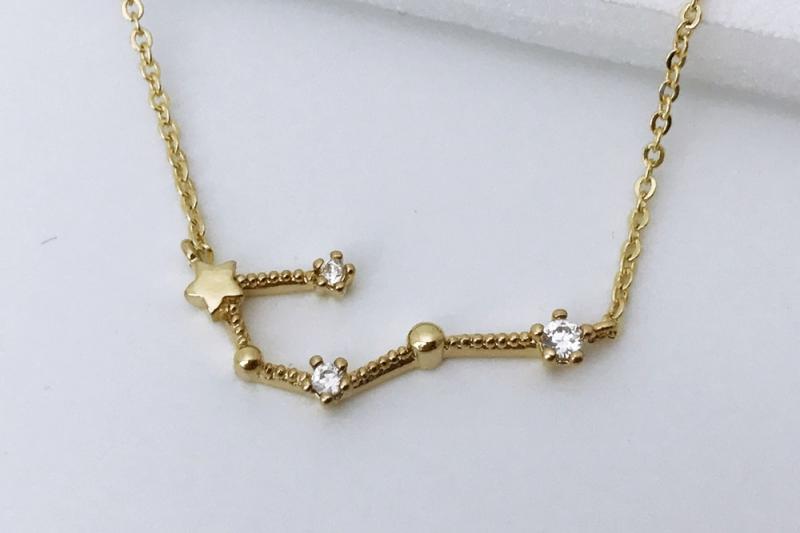 [Ozel] Trendy Glossy Brass Cubic Necklace