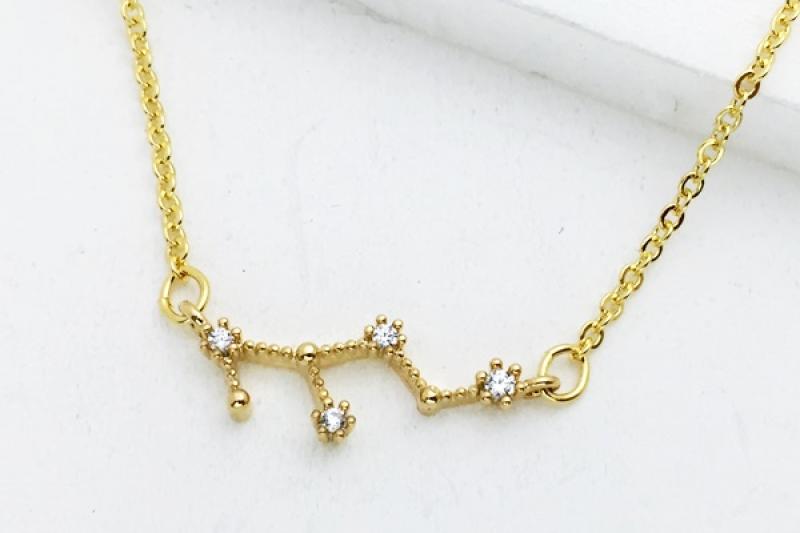 [Ozel] Sensual Glossy Brass Cubic Necklace
