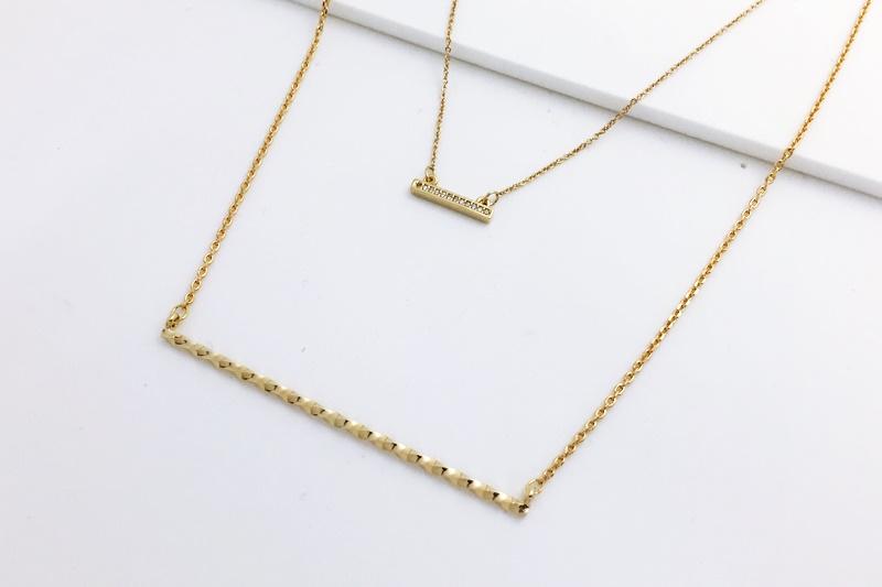 [Ozel] Girlfriend Gift Glossy Brass Cubic Necklace