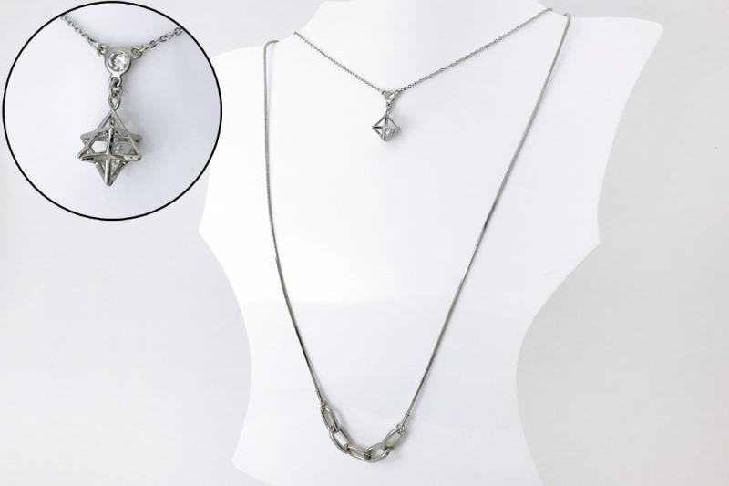 [Ozel] Vintage-inspired Glossy Brass Cubic Necklace