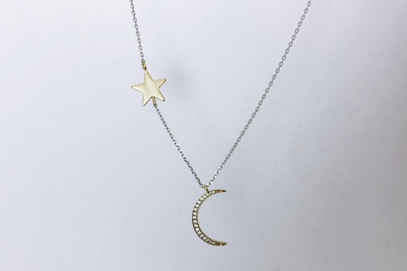 [Ozel] Stylish Brass Cubic Necklace