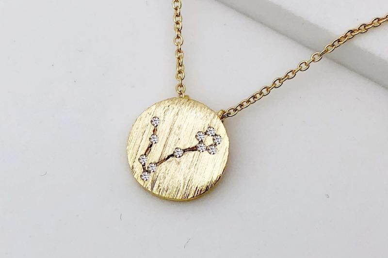 [Ozel] Trendy Glossy Brass Cubic Necklace
