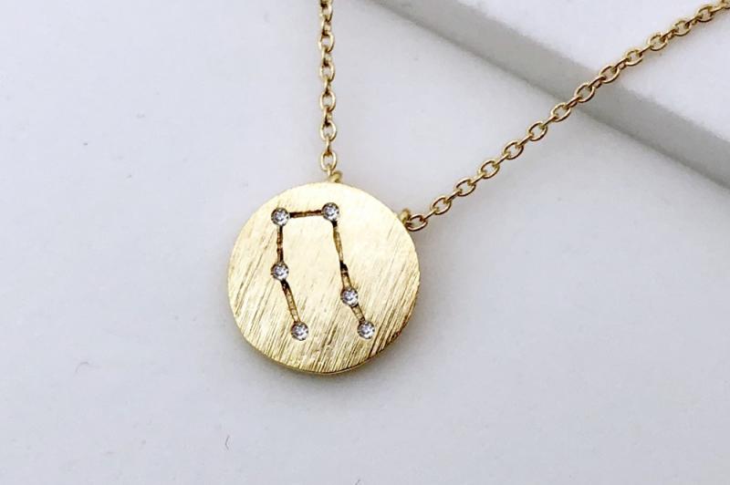 [Ozel] Trendy Glossy Brass Cubic Necklace