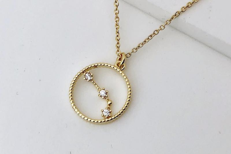 [Ozel] Modern Classic Glossy Brass Cubic Necklace [