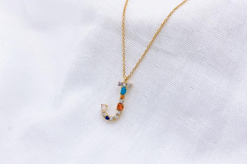[Ozel] Vintage Vibe Glossy Brass Cubic Necklace