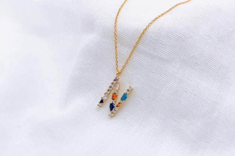 [Ozel] Delicate Fit Glossy Brass Cubic Necklace