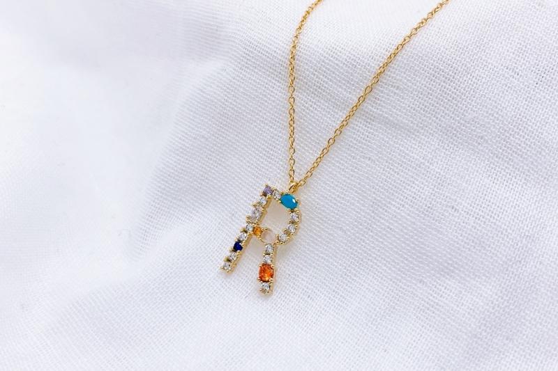 [Ozel] Elegant Glossy Brass Cubic Necklace