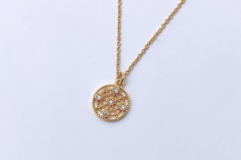 [Ozel] Vintage Vibe Glossy Brass Cubic Necklace