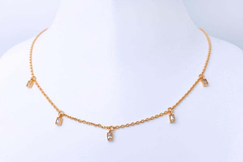 [Ozel] Elegant Glossy Brass Cubic Necklace