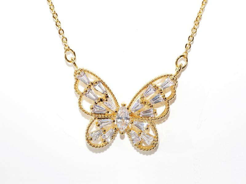 Ozel] Feminine Glossy Brass Cubic Necklace