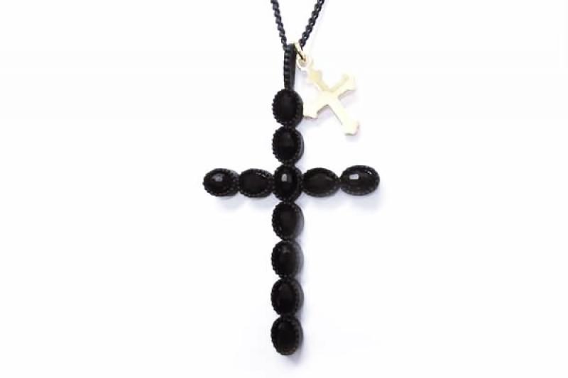 [Ozel] Necklace of Subtle Charm