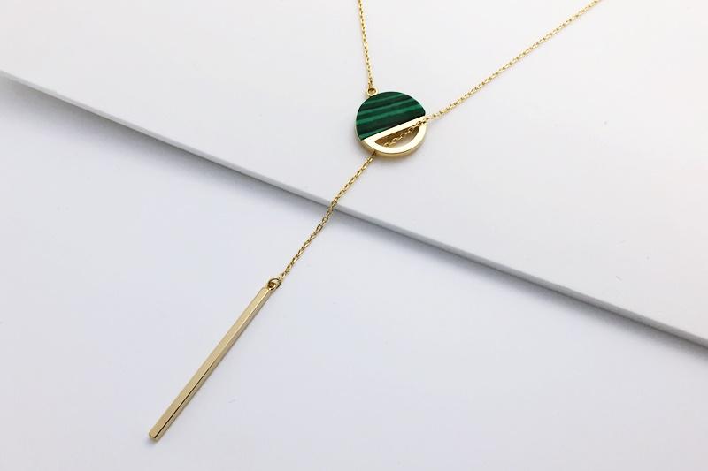 [Ozel] Stylish Necklace