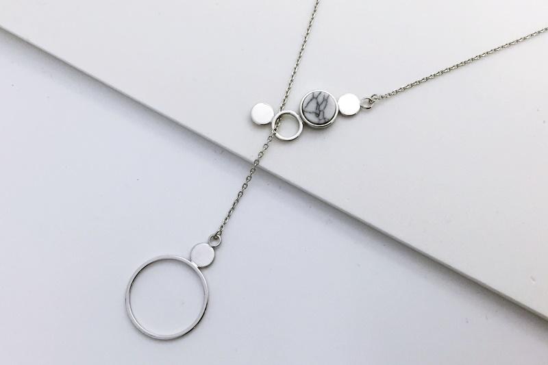 [Ozel] Point Look Necklace